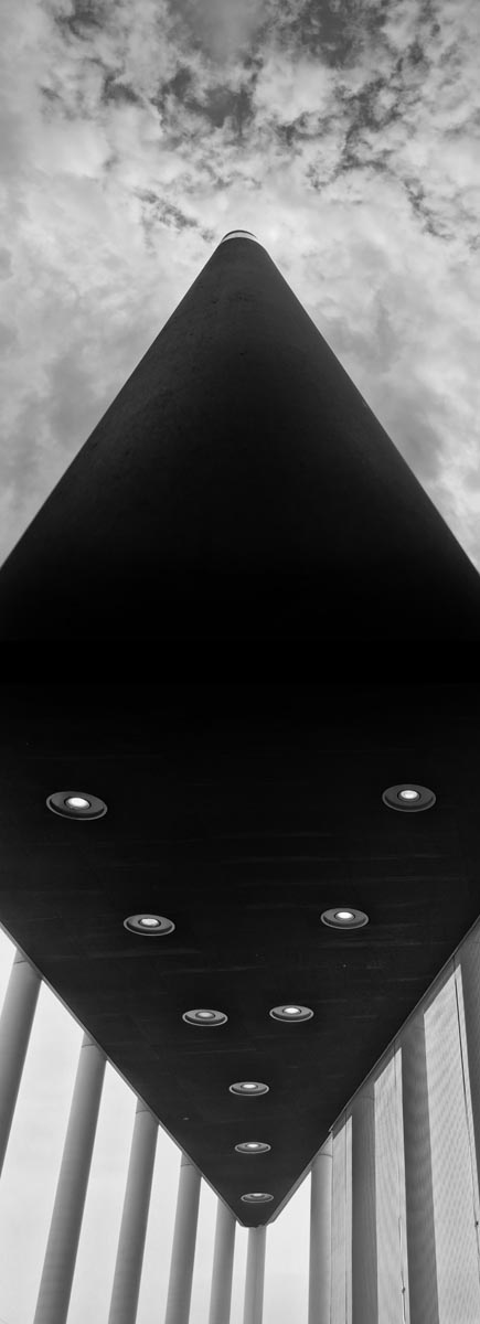 RautenSäule, fotomediale Arbeit von Albert Gehret