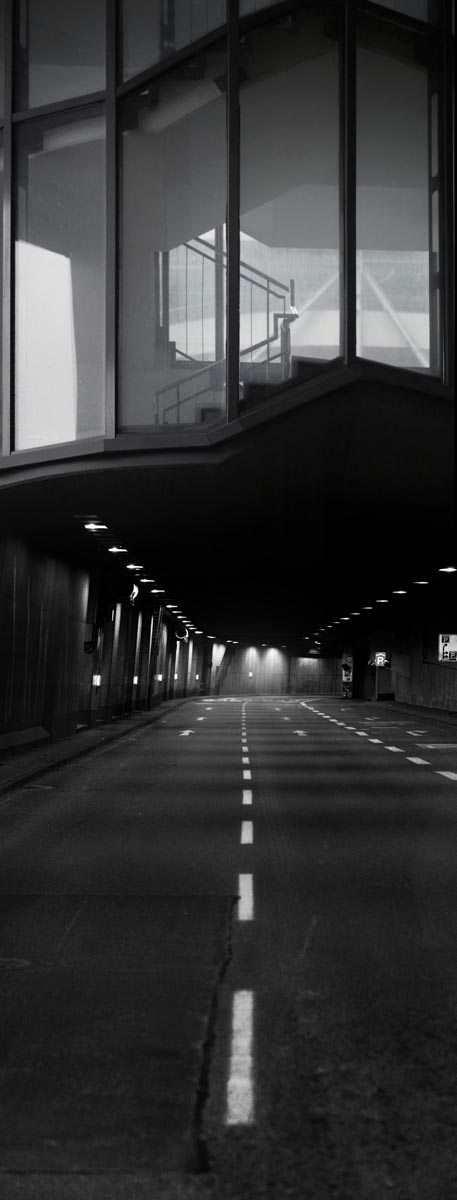 TunnelAufgang, fotomediale Arbeit von Albert Gehret